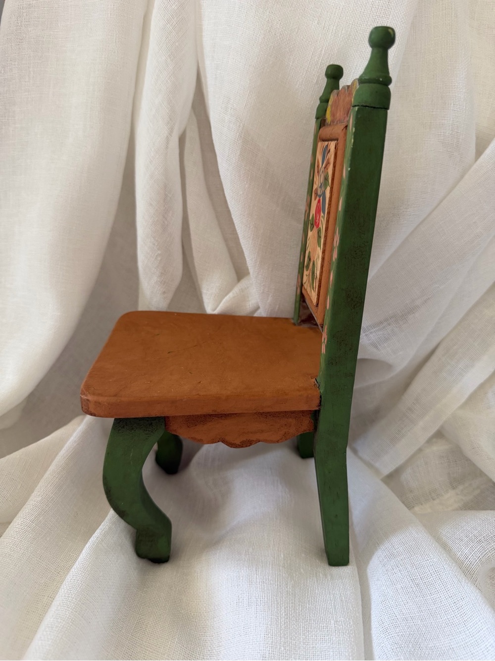 Vintage Folk Art Hand Painted Wooden 1:6 Doll Chair Wood - Picture 3 of 8
